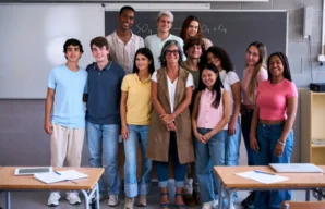 portrait-of-happy-large-group-of-high-school-stude-2025-04-29-03-48-44-utc (1) (1) (1)